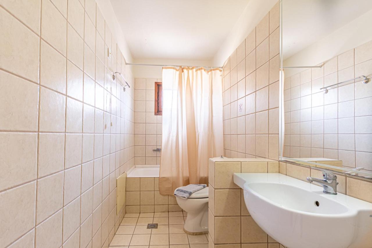Athina Inn Hersonissos  Bagian luar foto