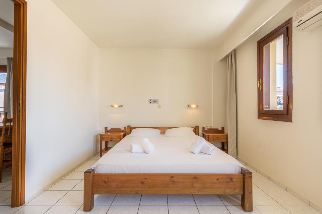 Athina Inn Hersonissos  Bagian luar foto