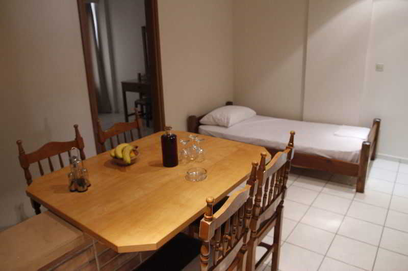 Athina Inn Hersonissos  Bagian luar foto