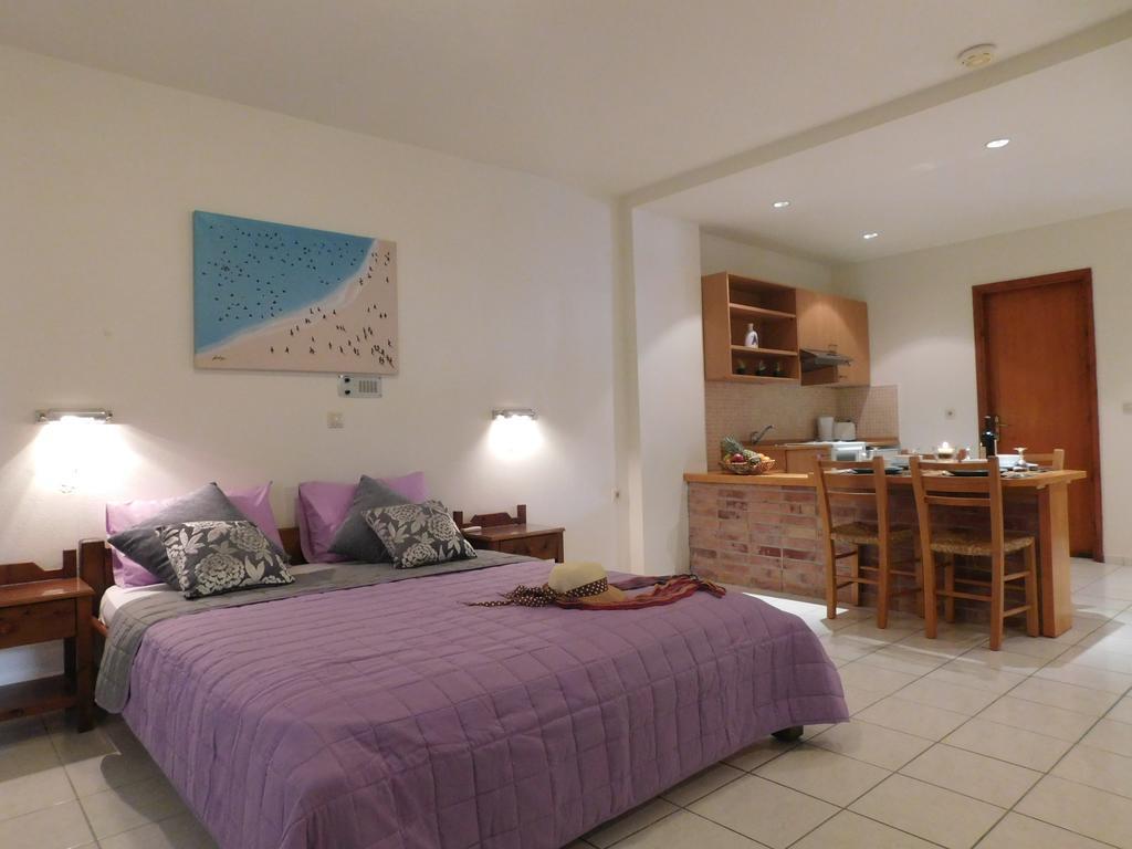 Athina Inn Hersonissos  Bagian luar foto