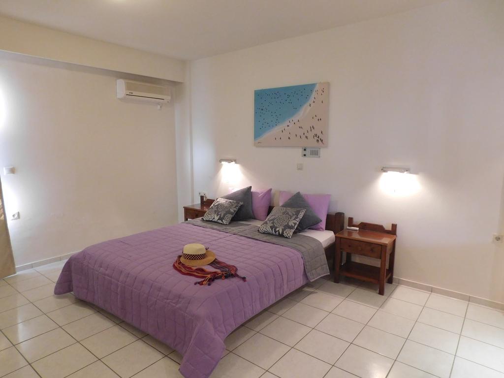 Athina Inn Hersonissos  Bagian luar foto