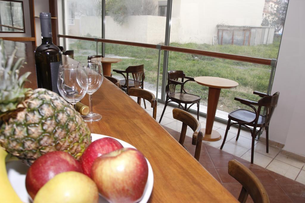 Athina Inn Hersonissos  Bagian luar foto