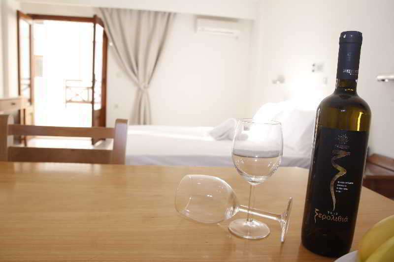 Athina Inn Hersonissos  Bagian luar foto