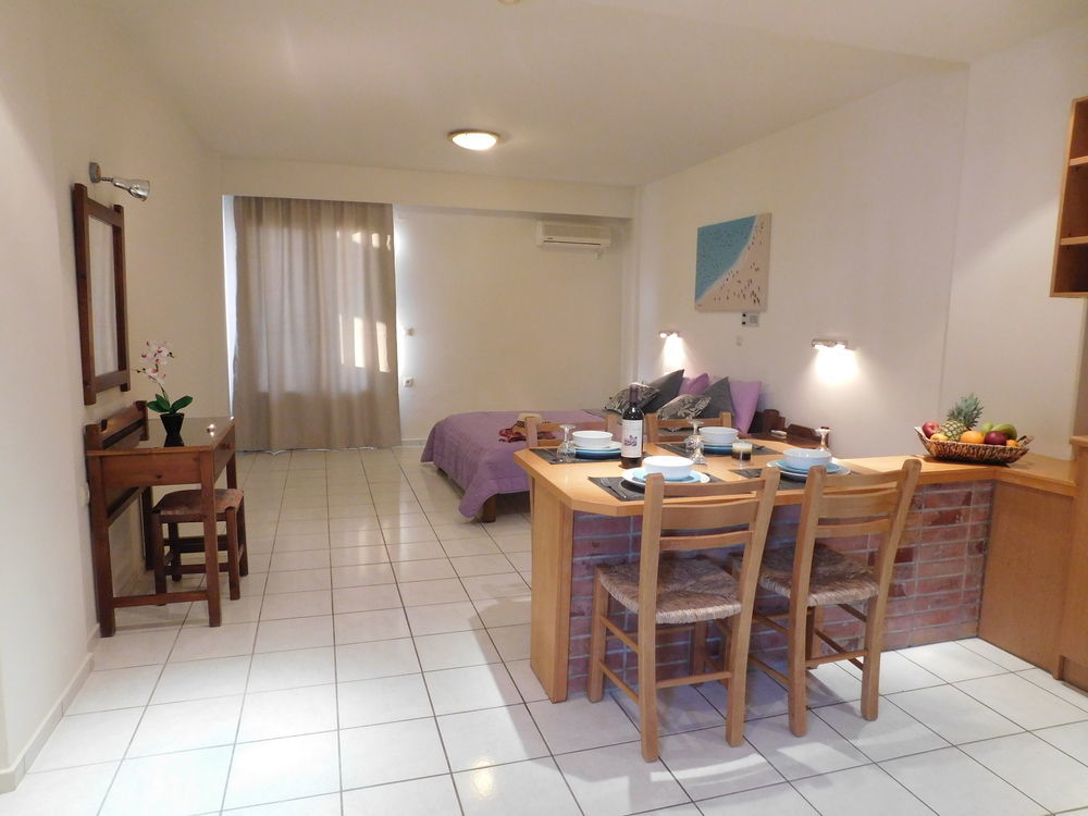 Athina Inn Hersonissos  Bagian luar foto