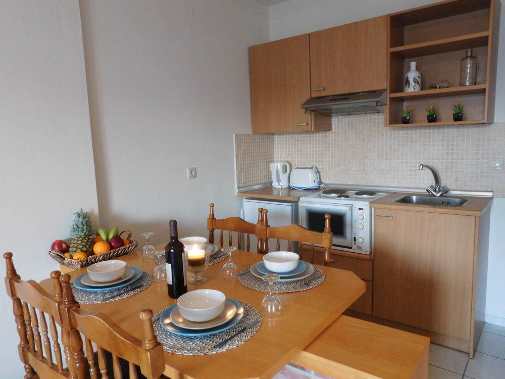 Athina Inn Hersonissos  Bagian luar foto